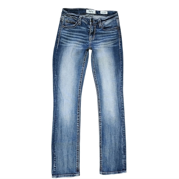 Daytrip Virgo Straight Dark Wash Jeans Size 26R Mid Rise Stretch Fit - Picture 1 of 8